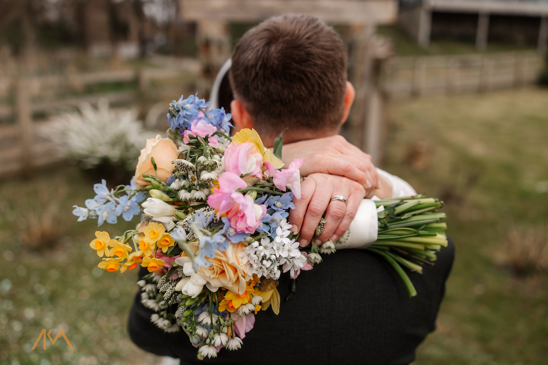 wedding flowers wedding ring